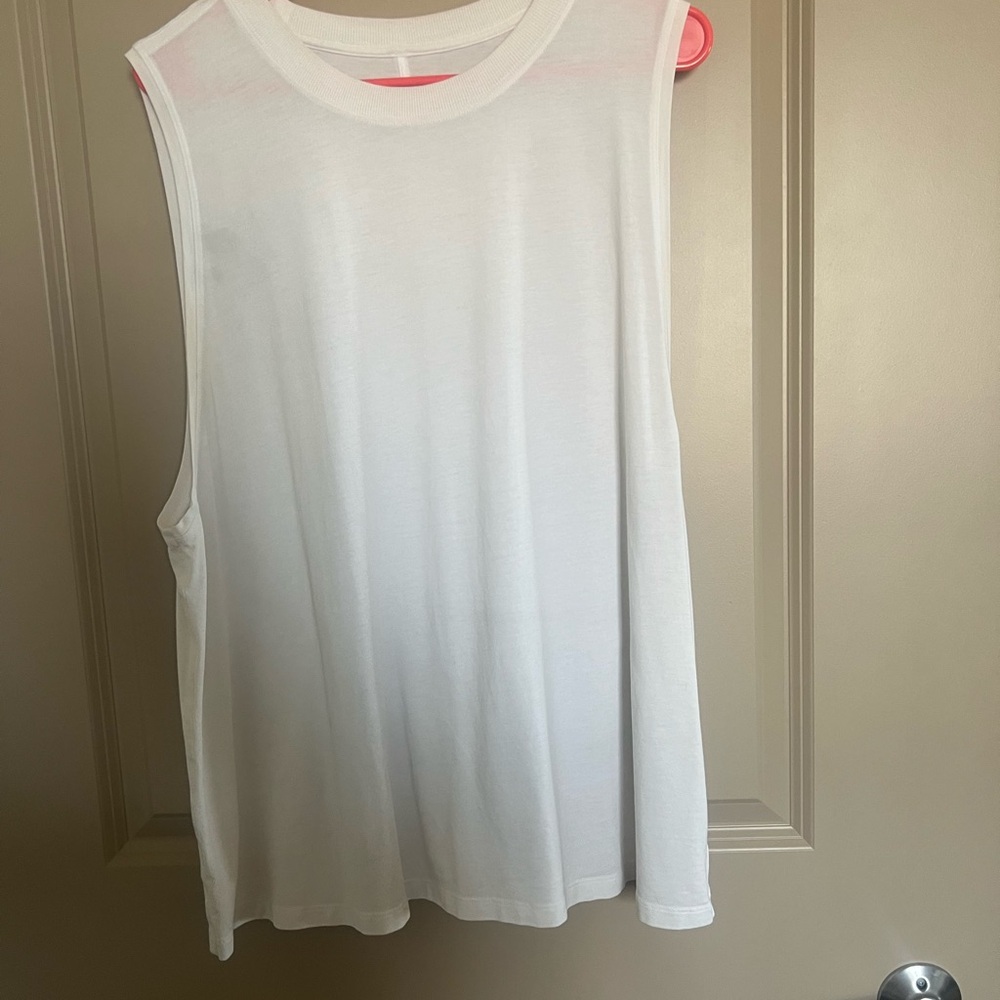 Lululemon white tank